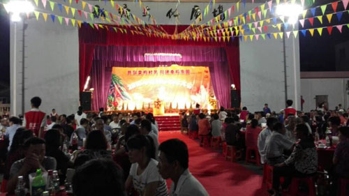 汽车漆厂家 明邦化工走进新塘社区爱心敬老.jpg